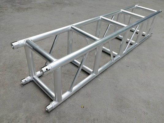 Aluminiowa drabina kratownicowa