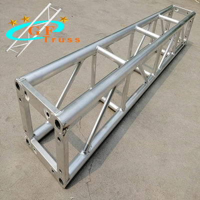Zewnętrzna kratownica aluminiowa kwadratowa 390x390mm na scenę koncertową